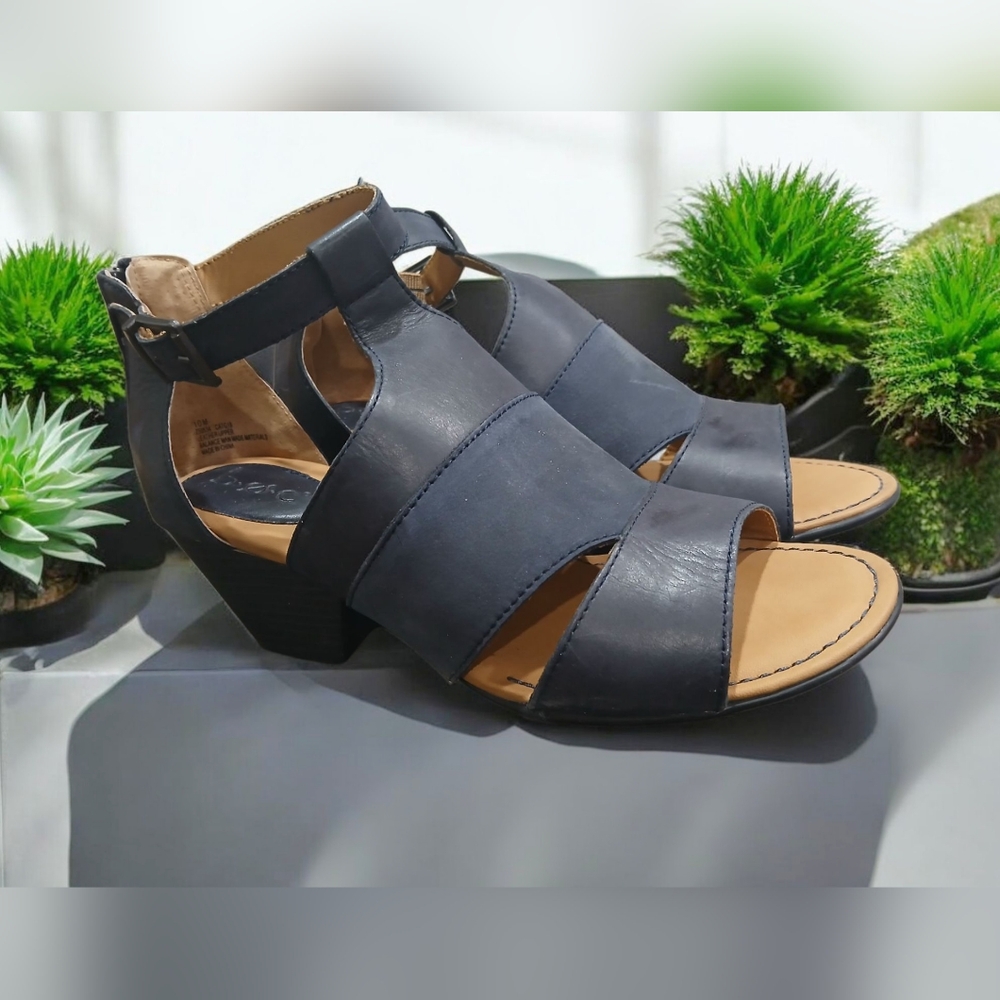 boc Navy Blue Wedge Sandals
